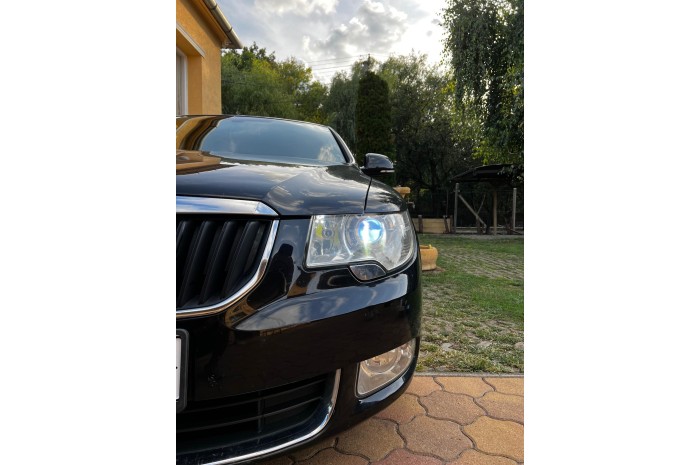 Skoda Superb 2/Octavia 2FL LED PRÉMIUM tompított szett / hibakódmentes 